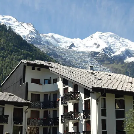 19 Via D'aoste * Chamonix