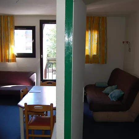 19 Via D'aoste Apartament